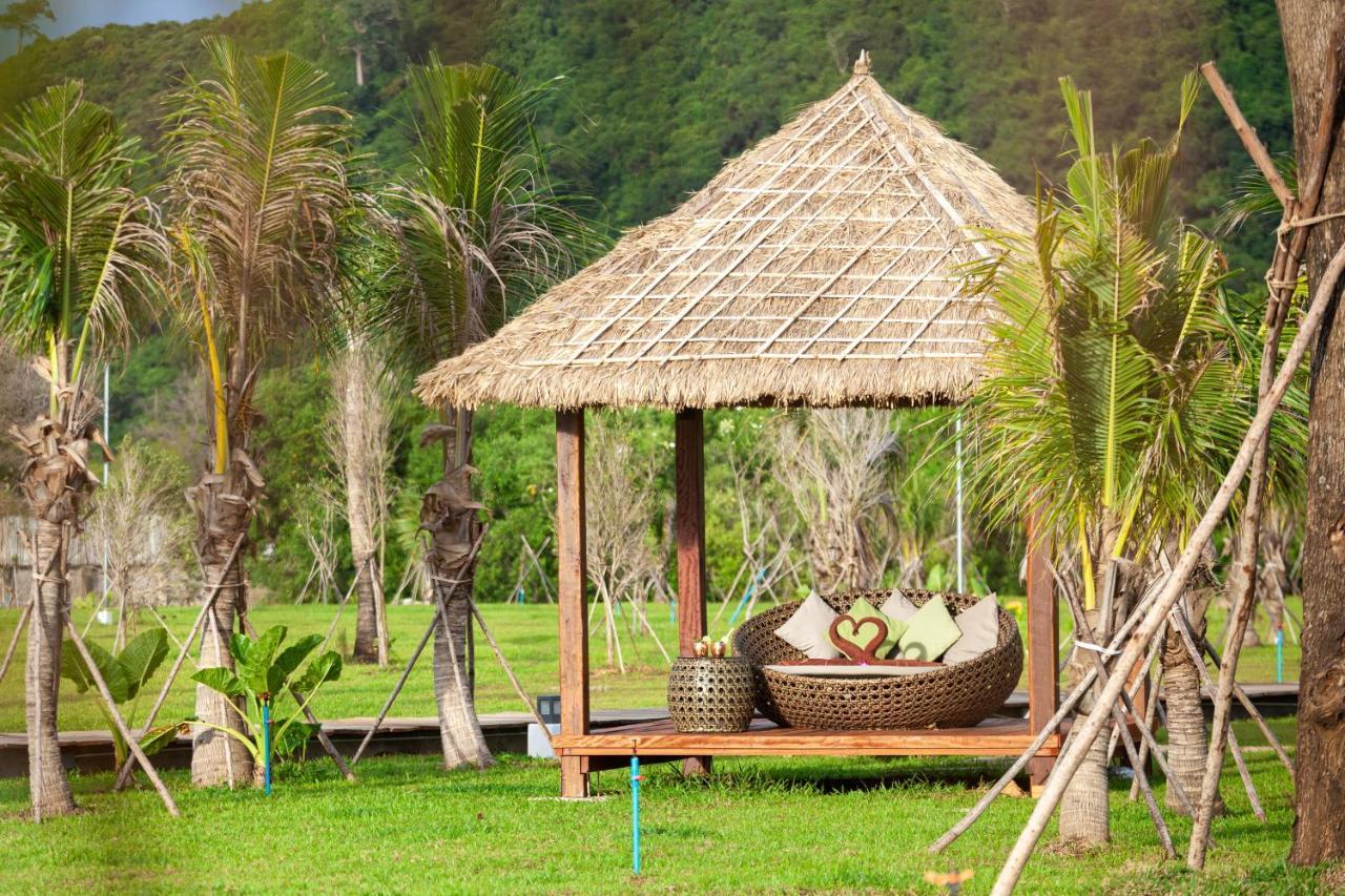 Samanea Beach Resort & Spa Kep Buitenkant foto
