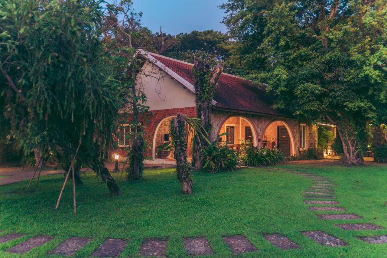 Samanea Beach Resort & Spa Kep Buitenkant foto